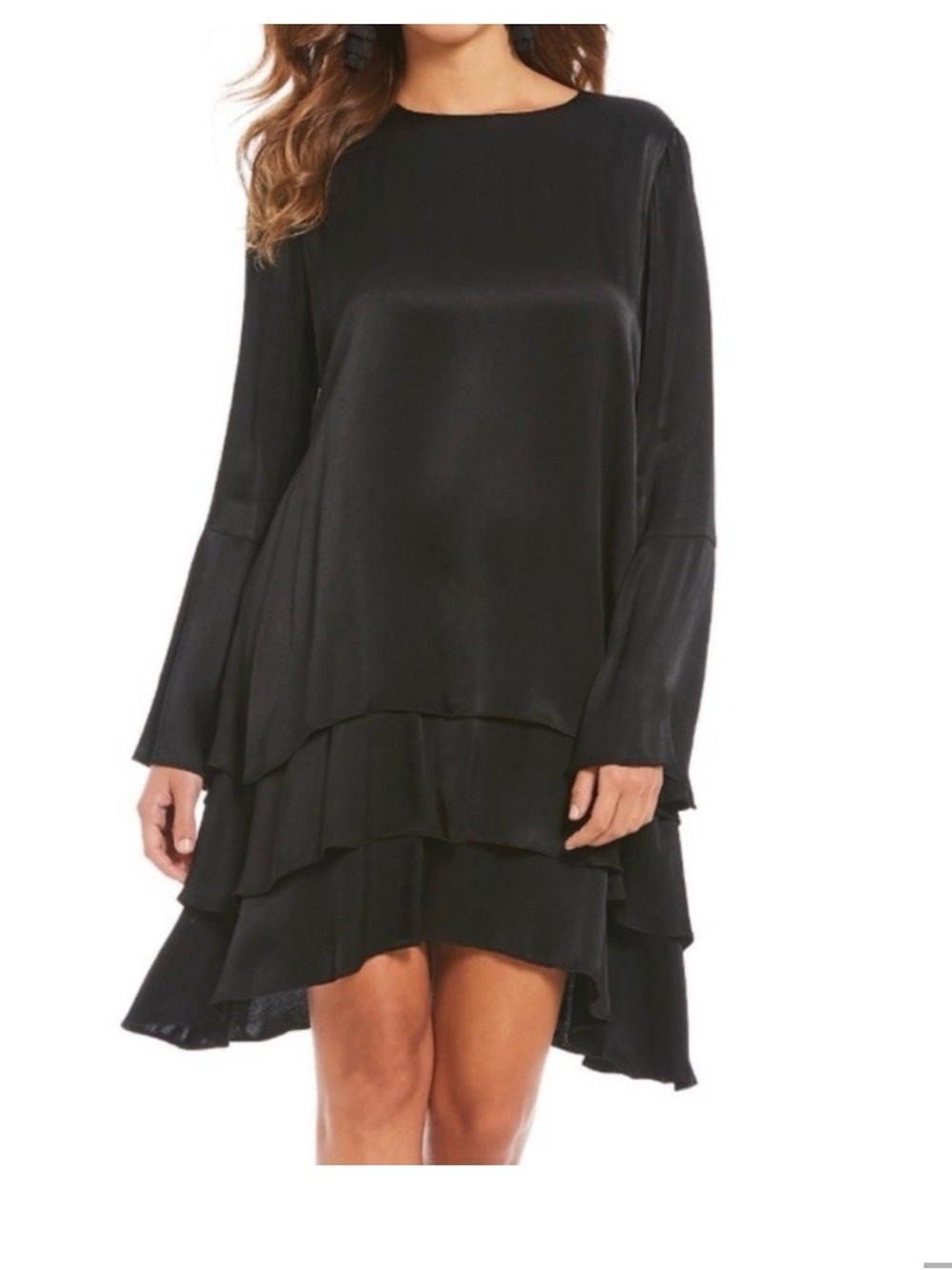 Gianni Bini Black Long-Sleeve Tiered Shift Dress